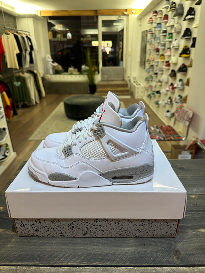 Jordan 4 Retro White Oreo (2021) (Eu: 40)