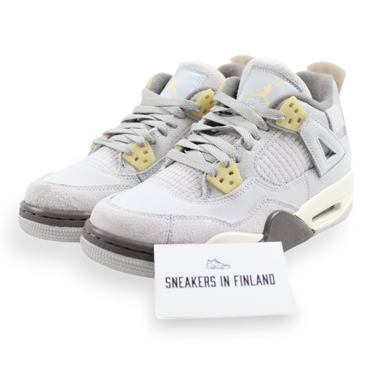 Jordan 4 Retro SE Craft Photon Dust